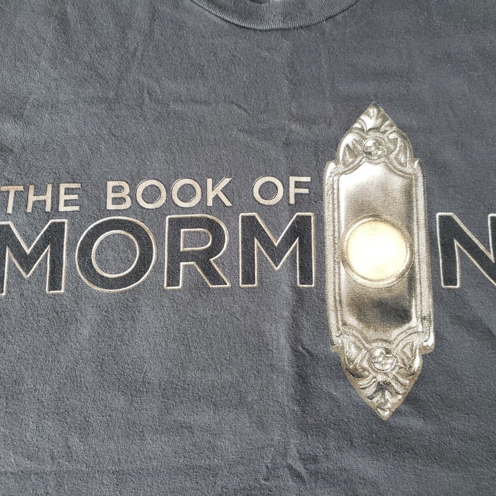 The Book of Mormon - Touring Musical T Shirt - Size Medium. - Picture 2 of 5